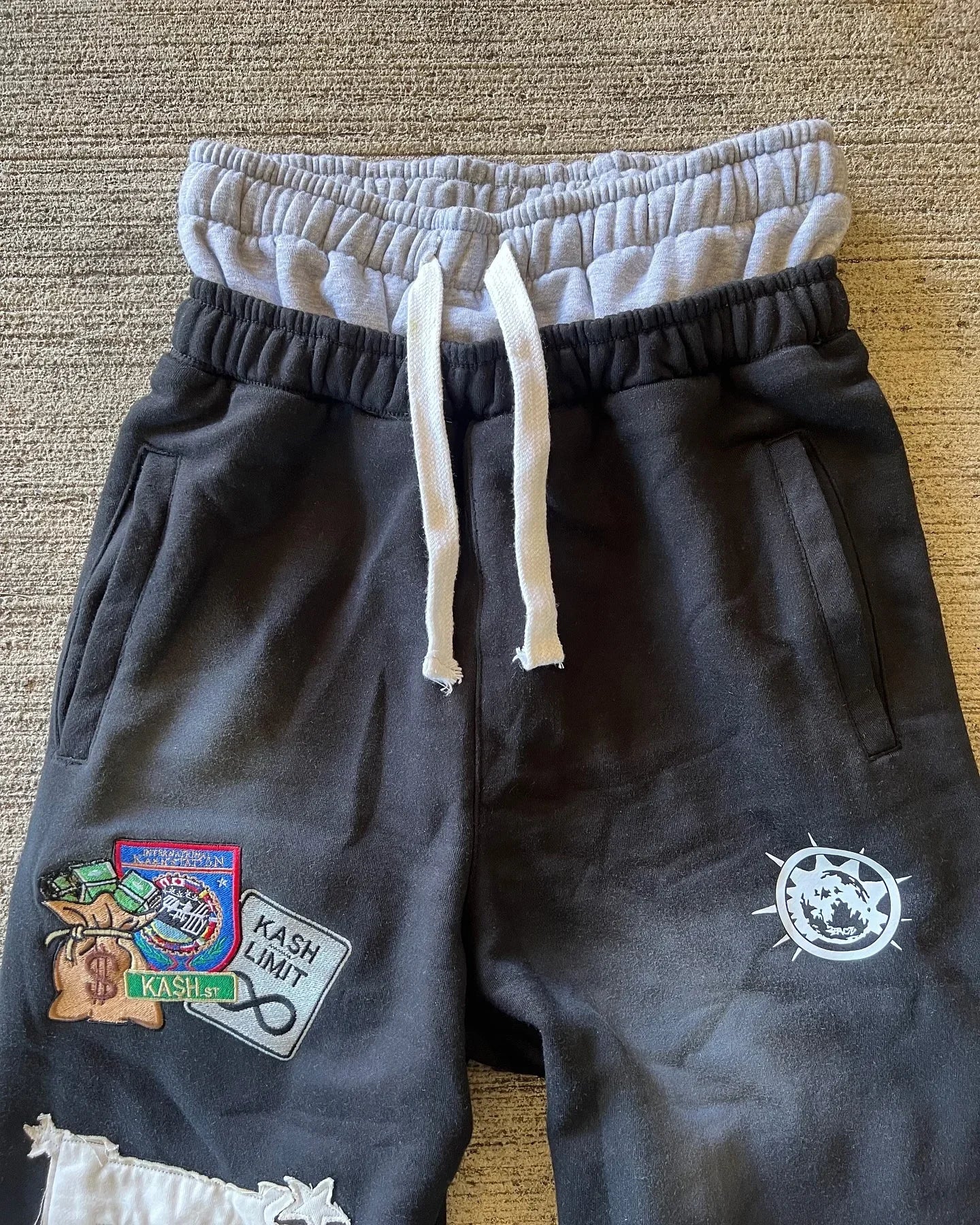 03 Relic Joggers – Women's Trousers & Joggers - Image 4