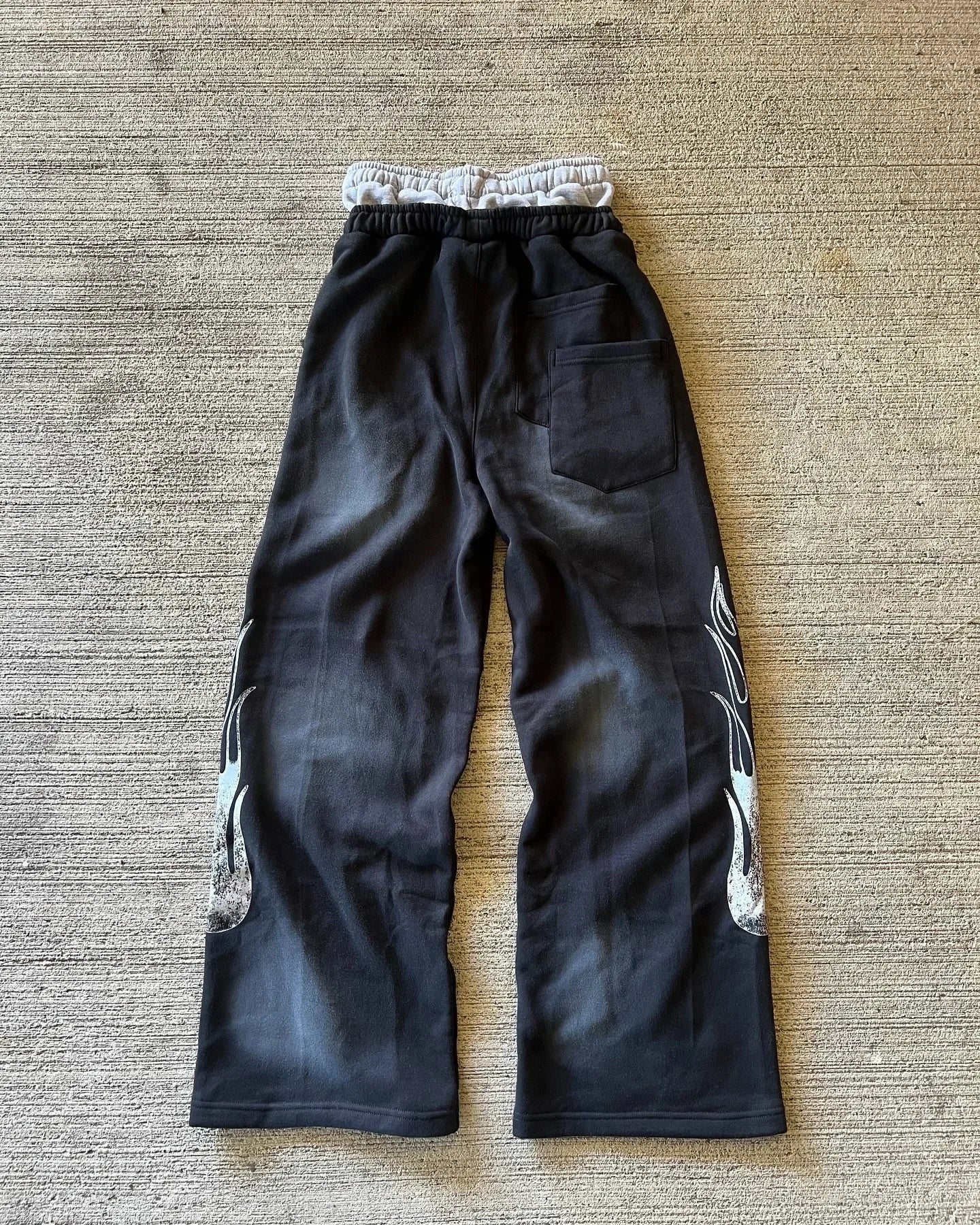 03 Relic Joggers – Women's Trousers & Joggers - Image 5