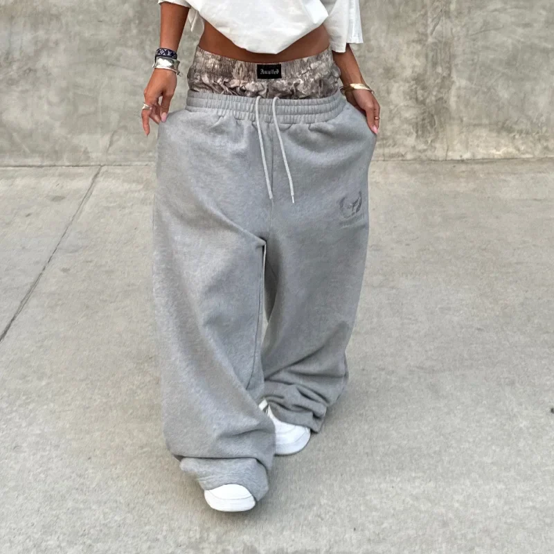 Apex Camo Joggers – Women's Trousers & Joggers - Image 3